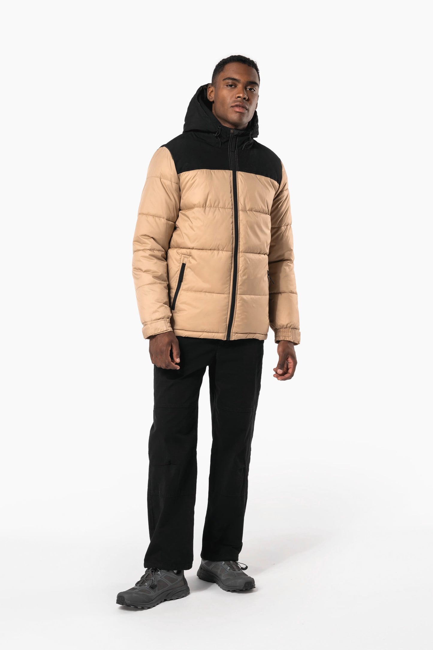 K6163 - Parka imbottito con cappuccio bicolore unisex