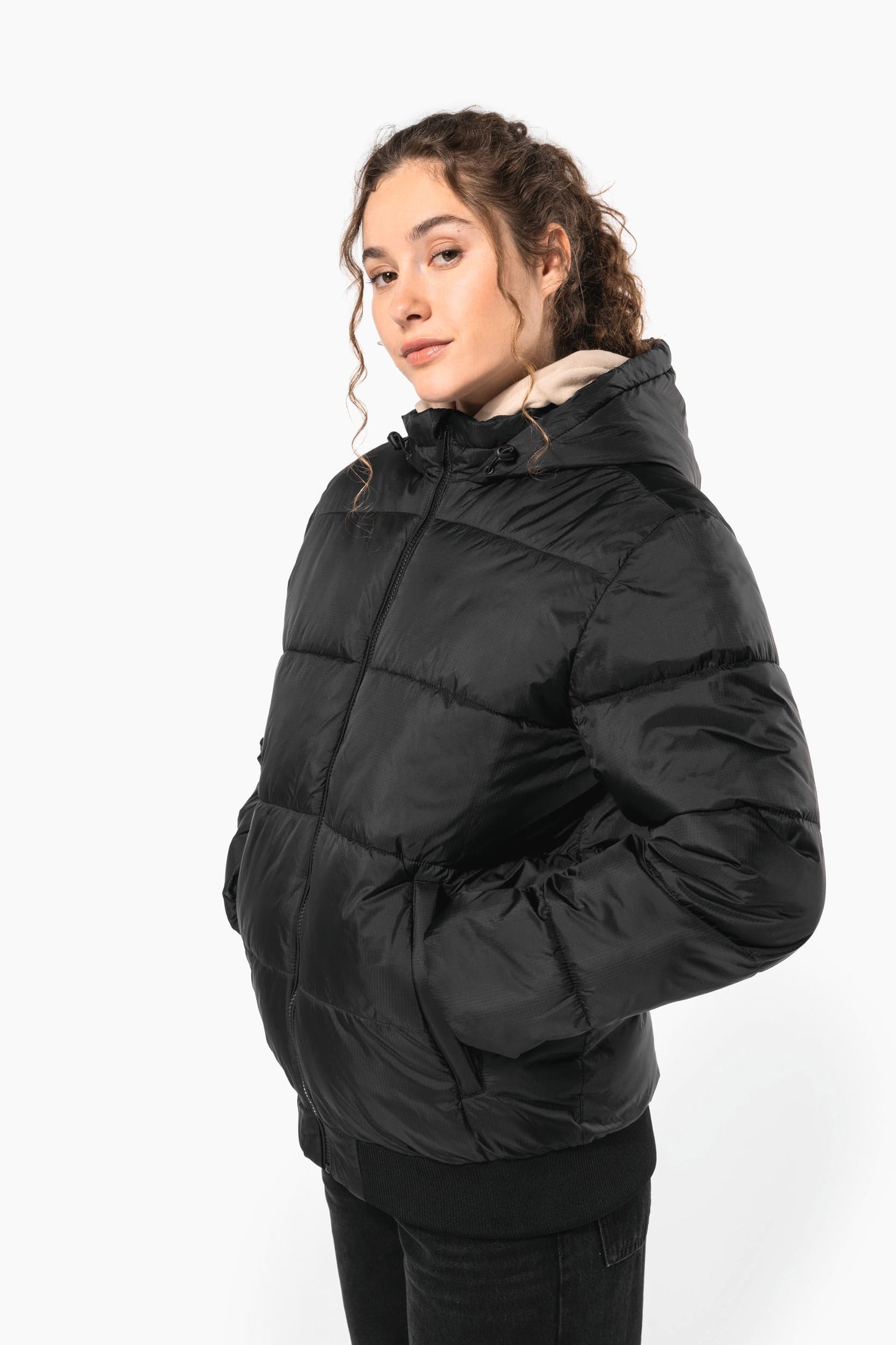 K6166 - Giacca unisex ripstop riciclato con cappuccio