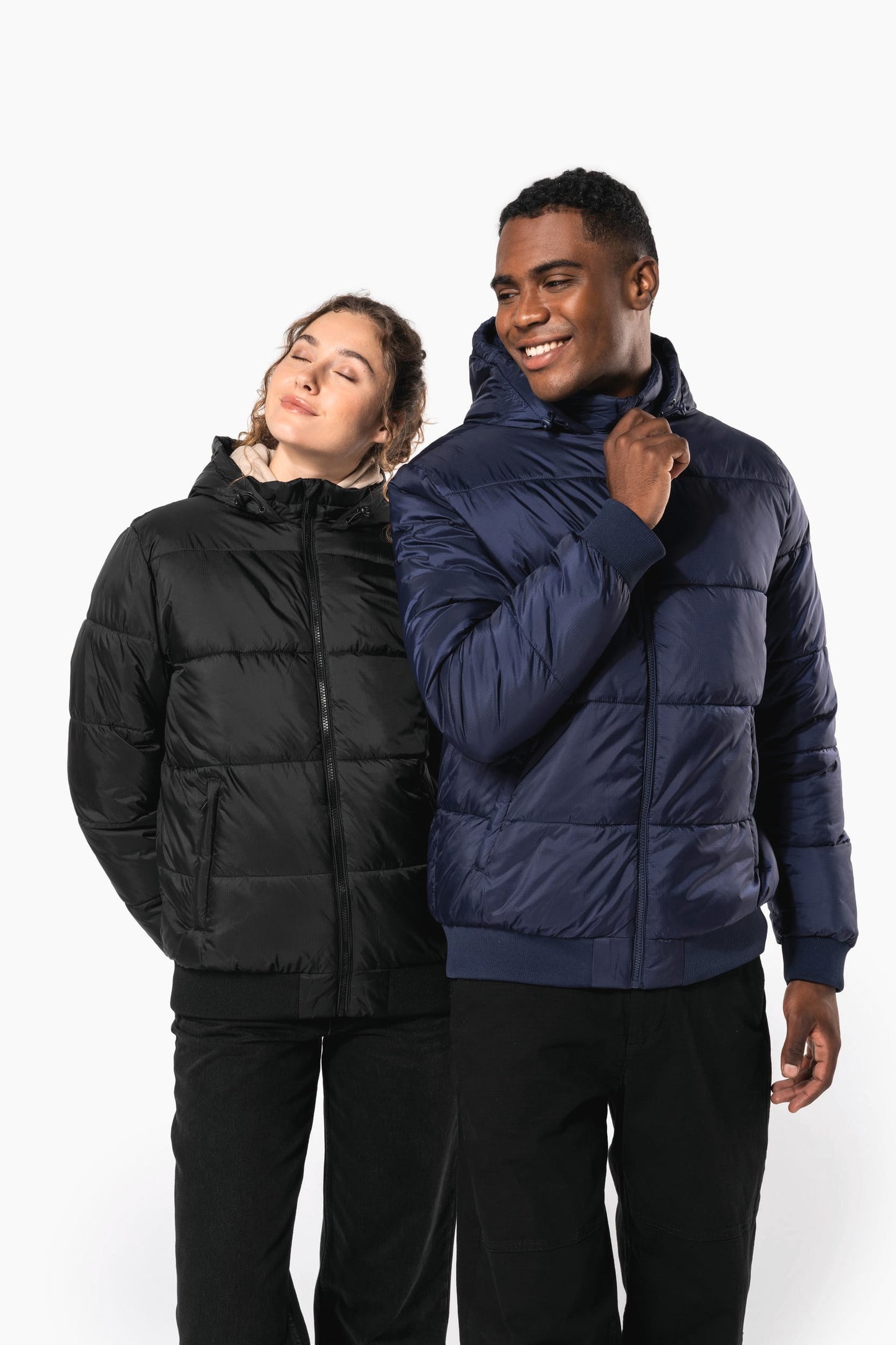 K6166 - Giacca unisex ripstop riciclato con cappuccio