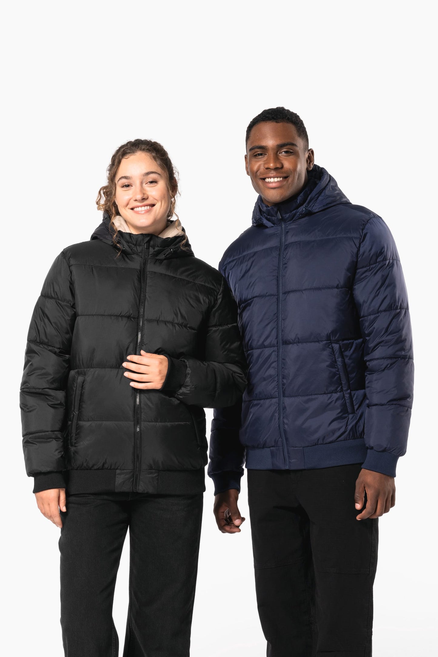K6166 - Giacca unisex ripstop riciclato con cappuccio