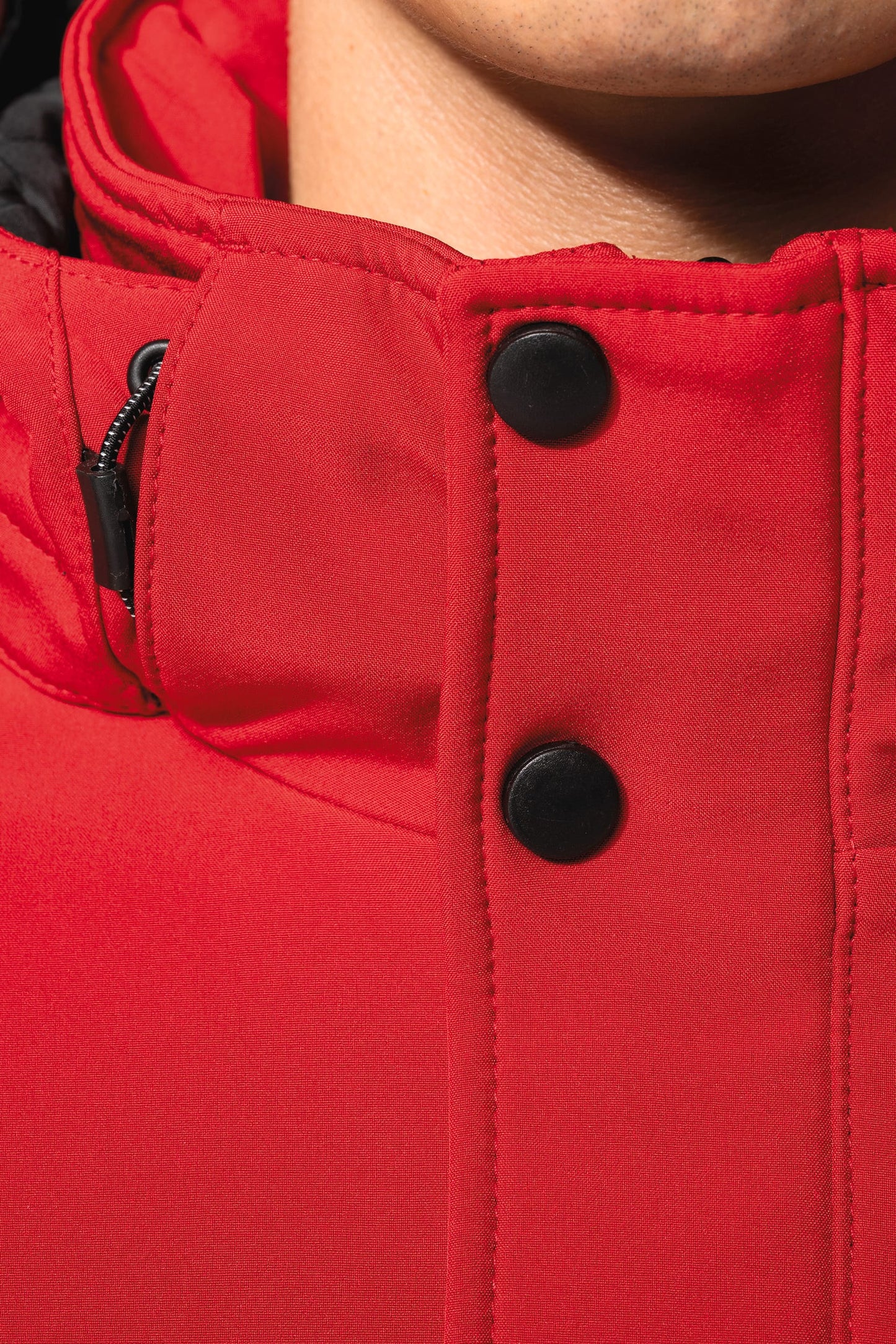 K650 - Parka uomo softshell imbottito con cappuccio