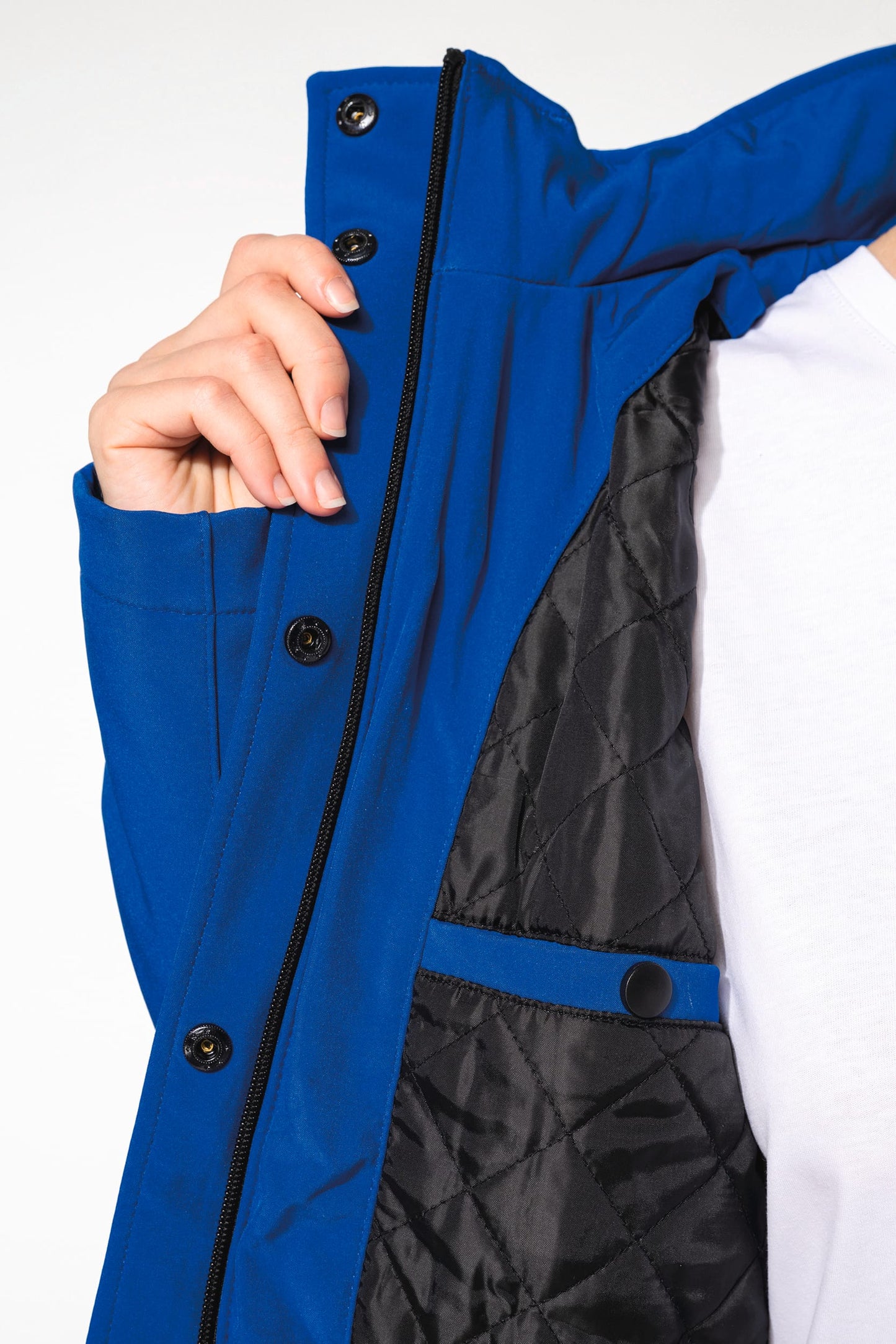 K651 - Parka donna softshell imbottito con cappuccio