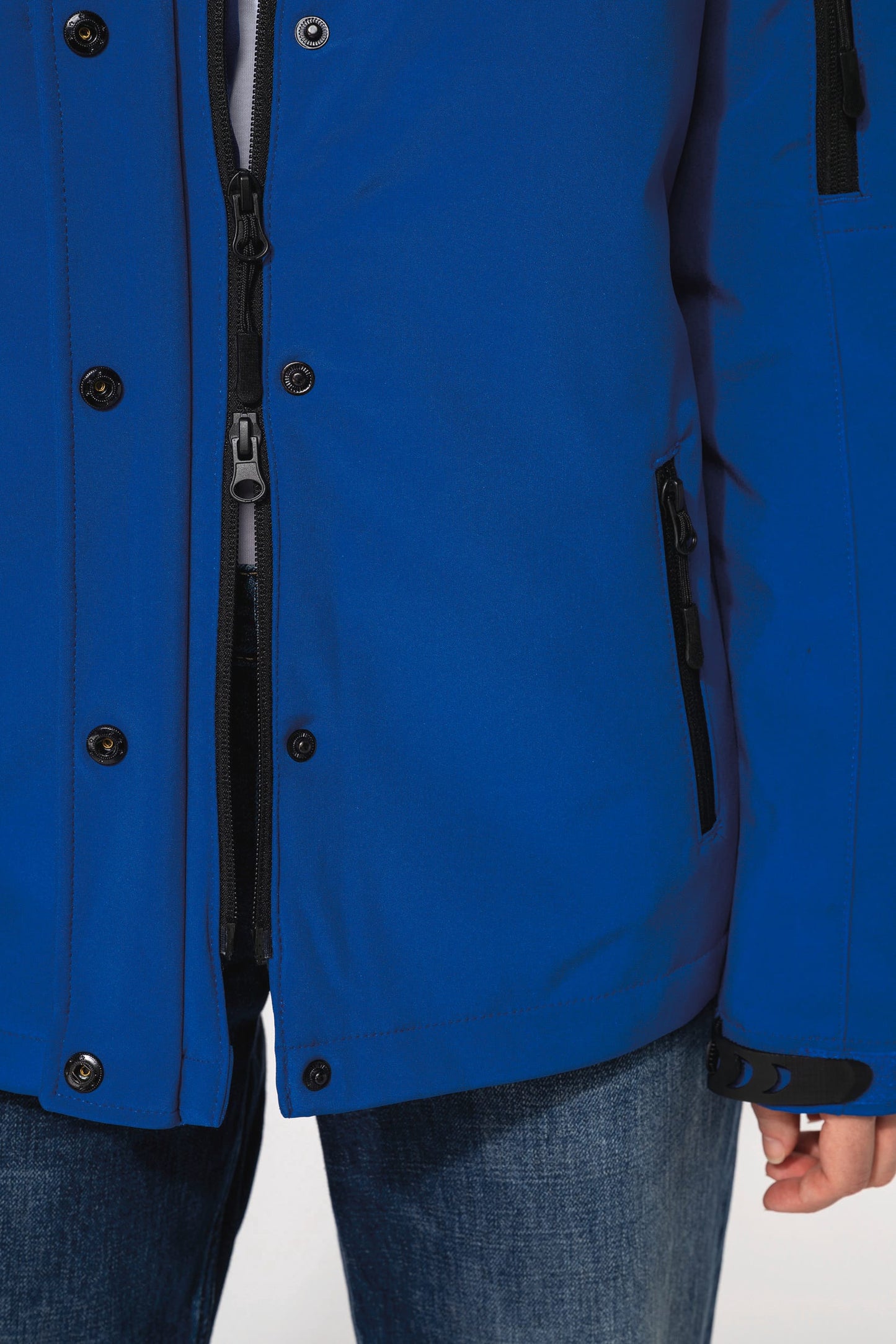 K651 - Parka donna softshell imbottito con cappuccio