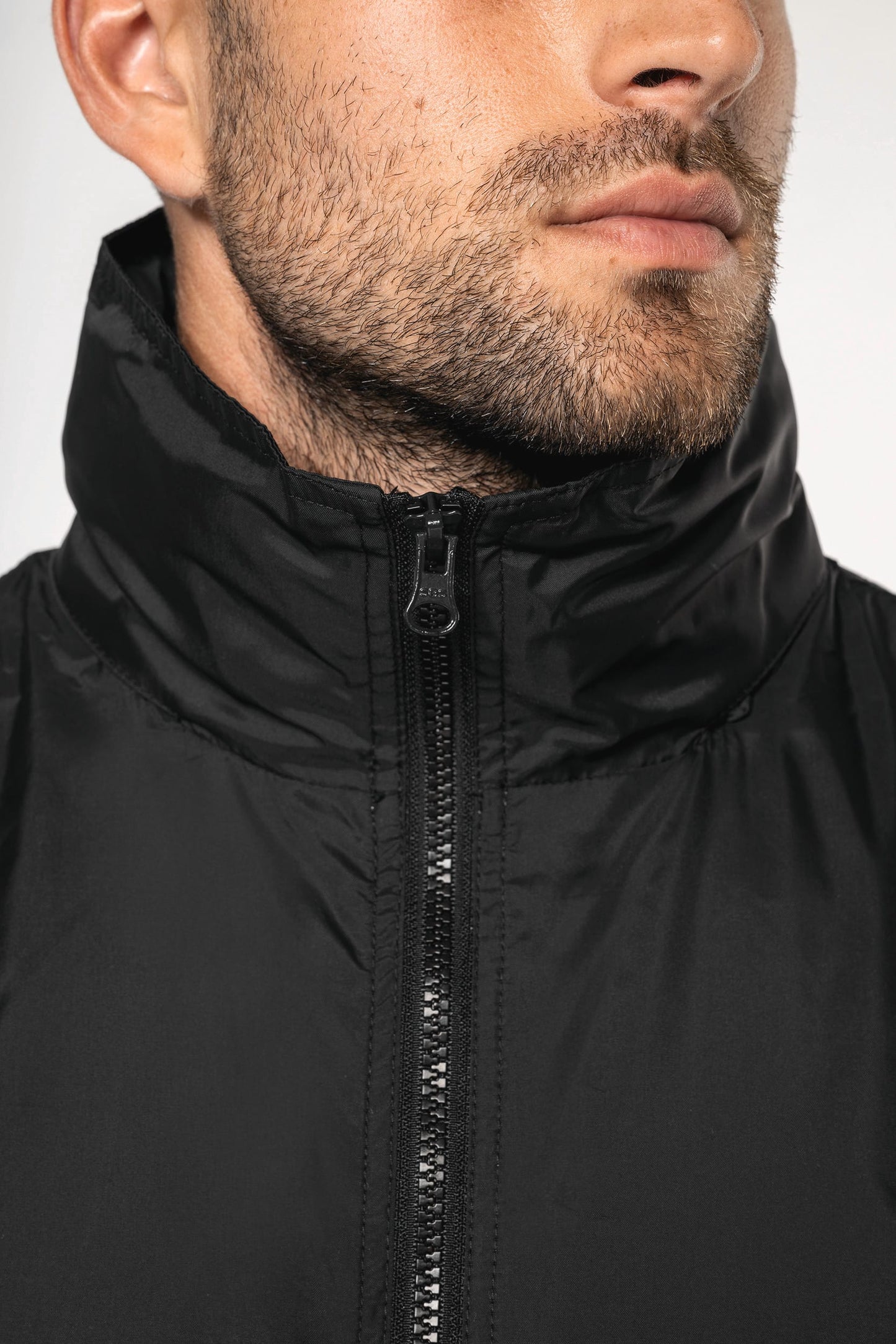 K687 - Giacca a vento foderata uomo