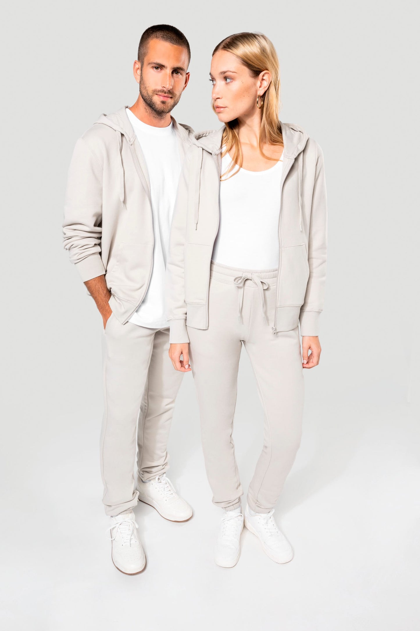 K7025A - Pantaloni ecosostenibili in felpa uomo