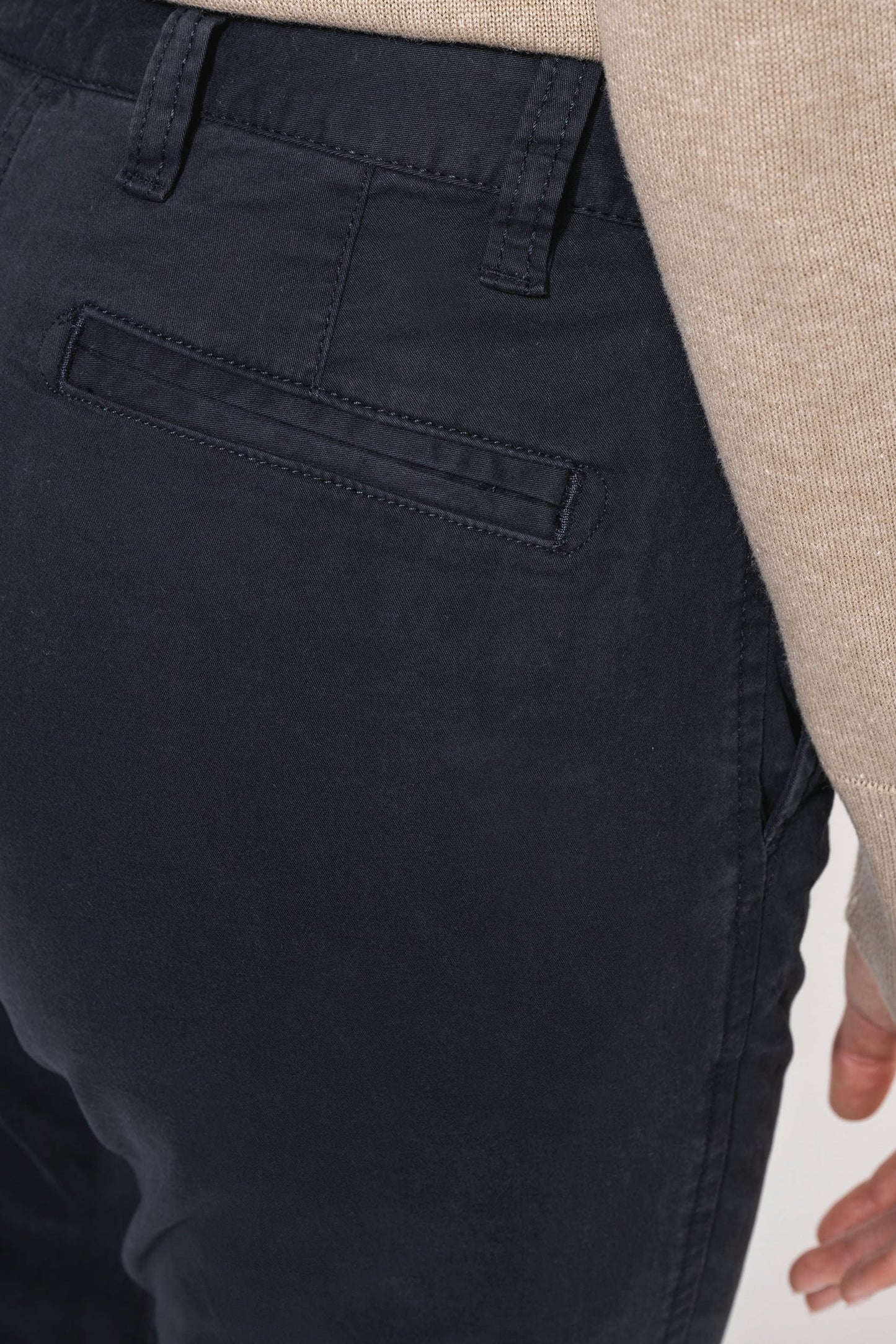 K741 - Pantaloni Chino donna