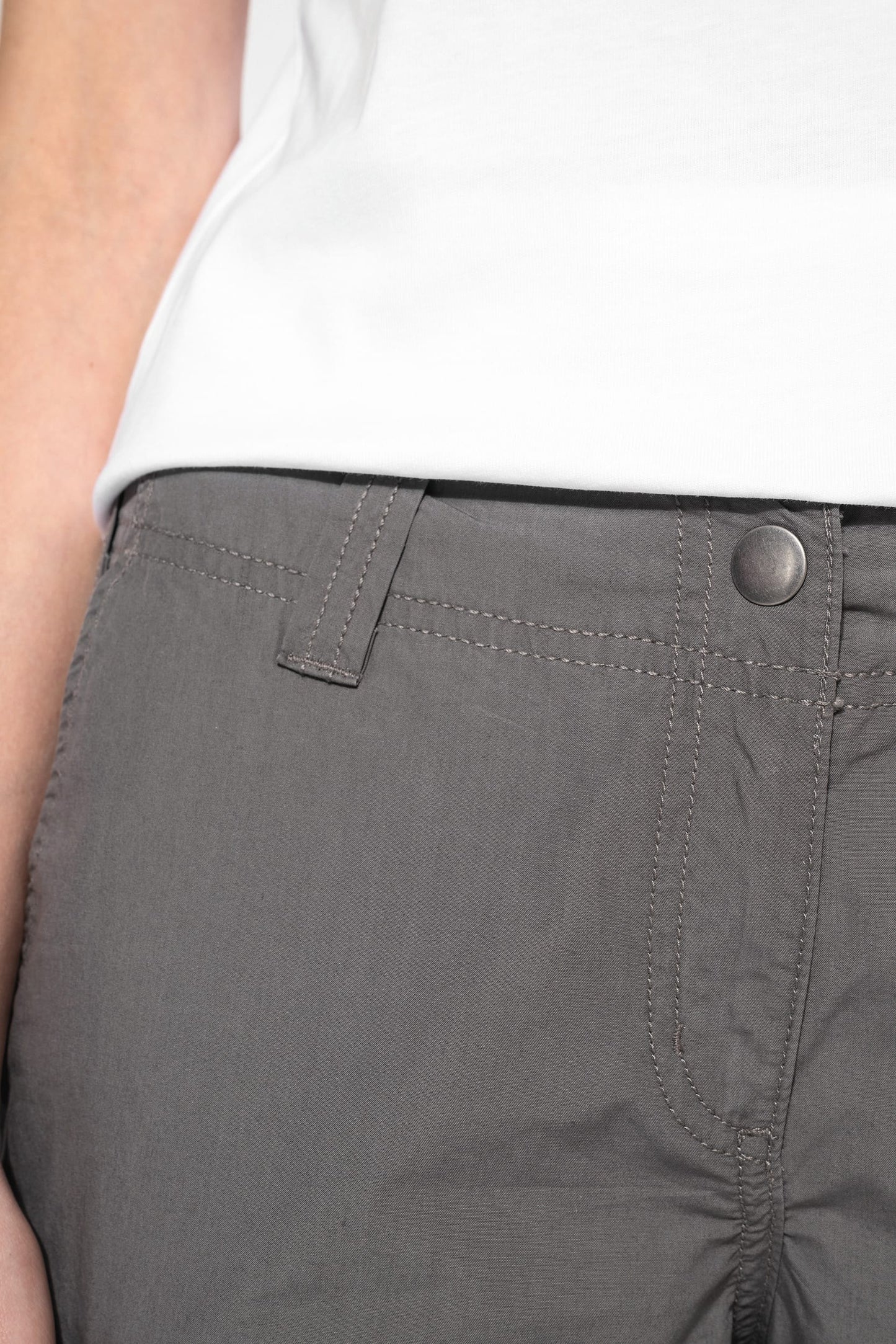 K746 - Pantaloni donna leggeri multitasche