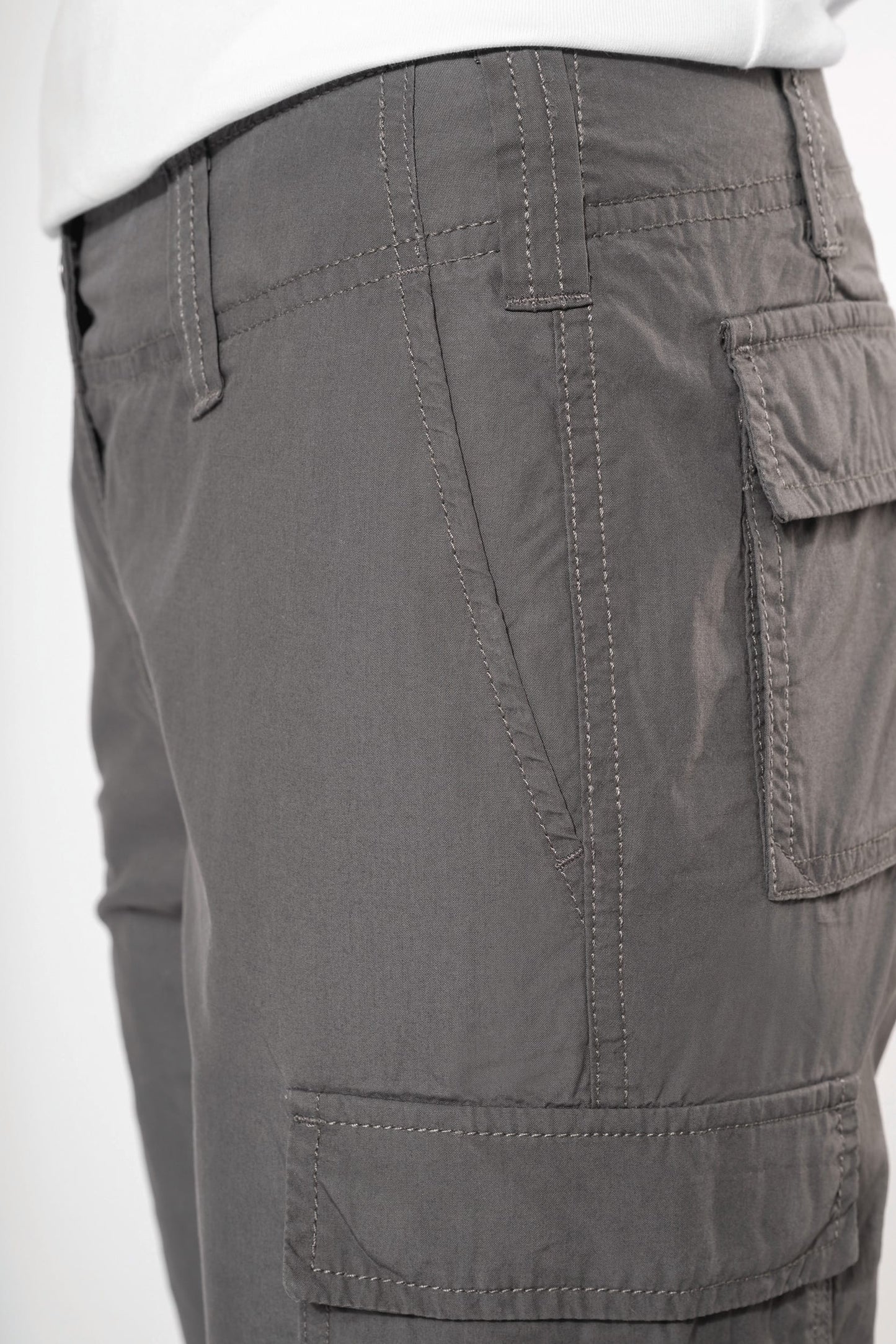 K746 - Pantaloni donna leggeri multitasche