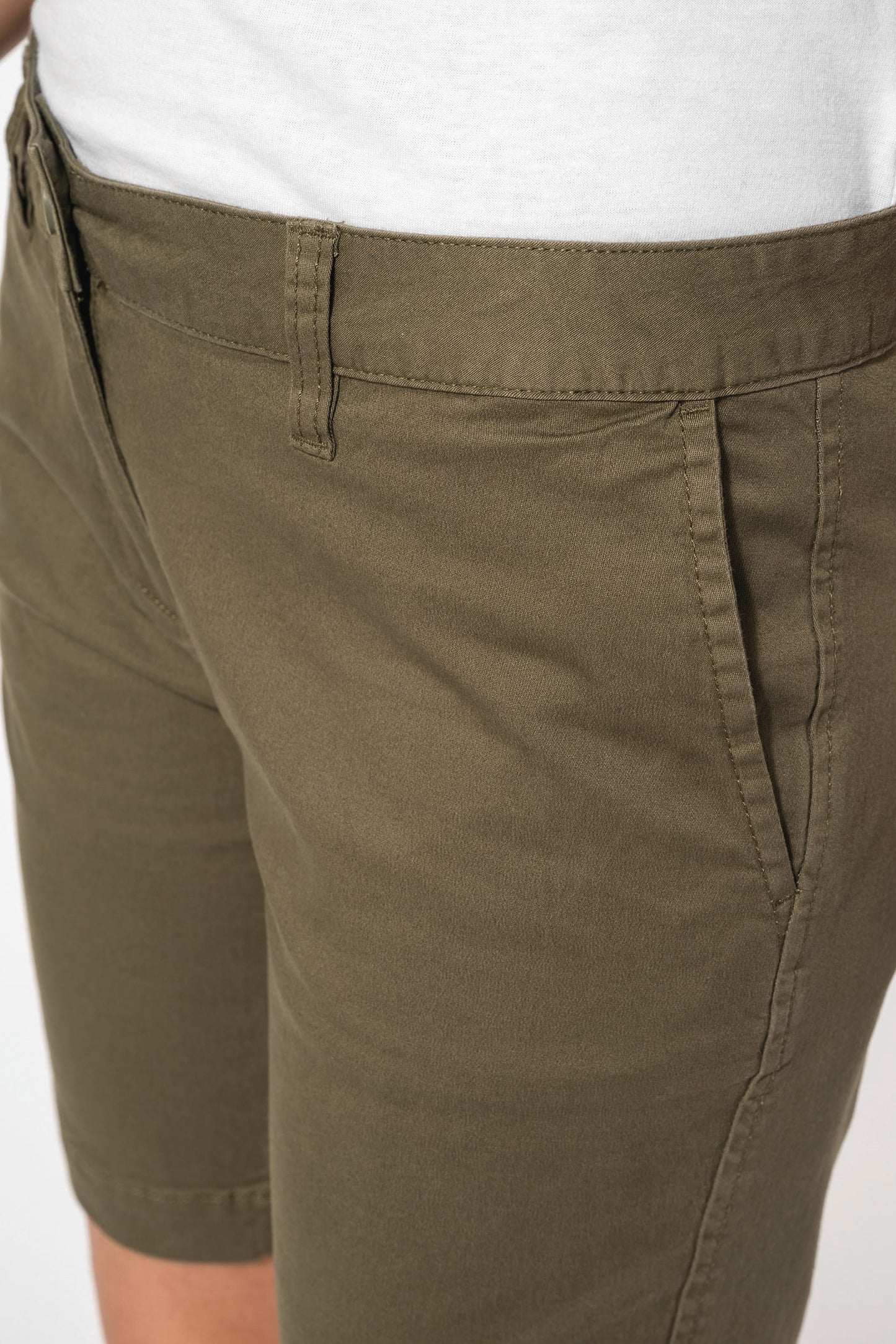 K751 - Bermuda Chino donna