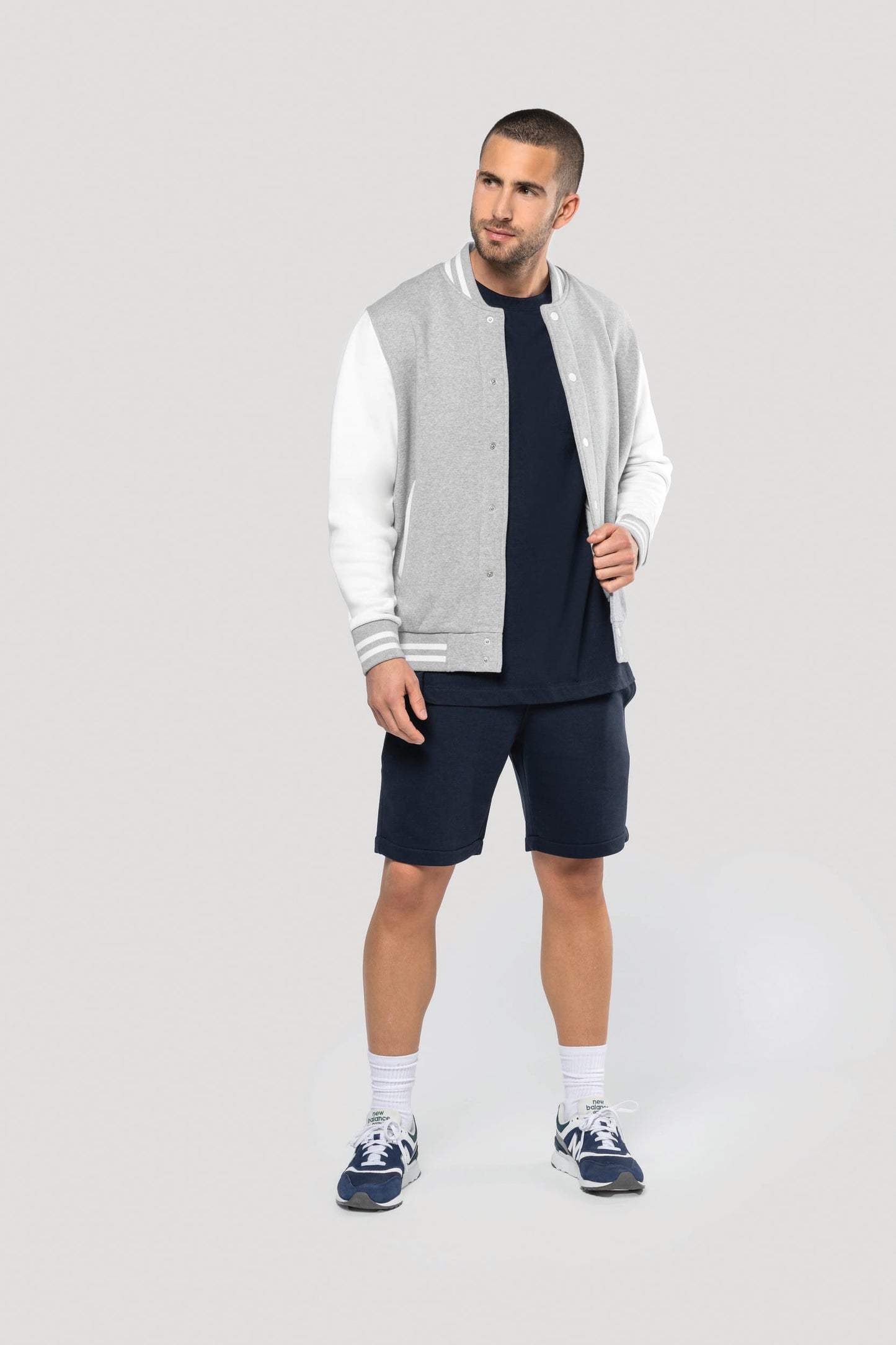 K757 - Bermuda uomo in felpa non garzata ecosostenibili