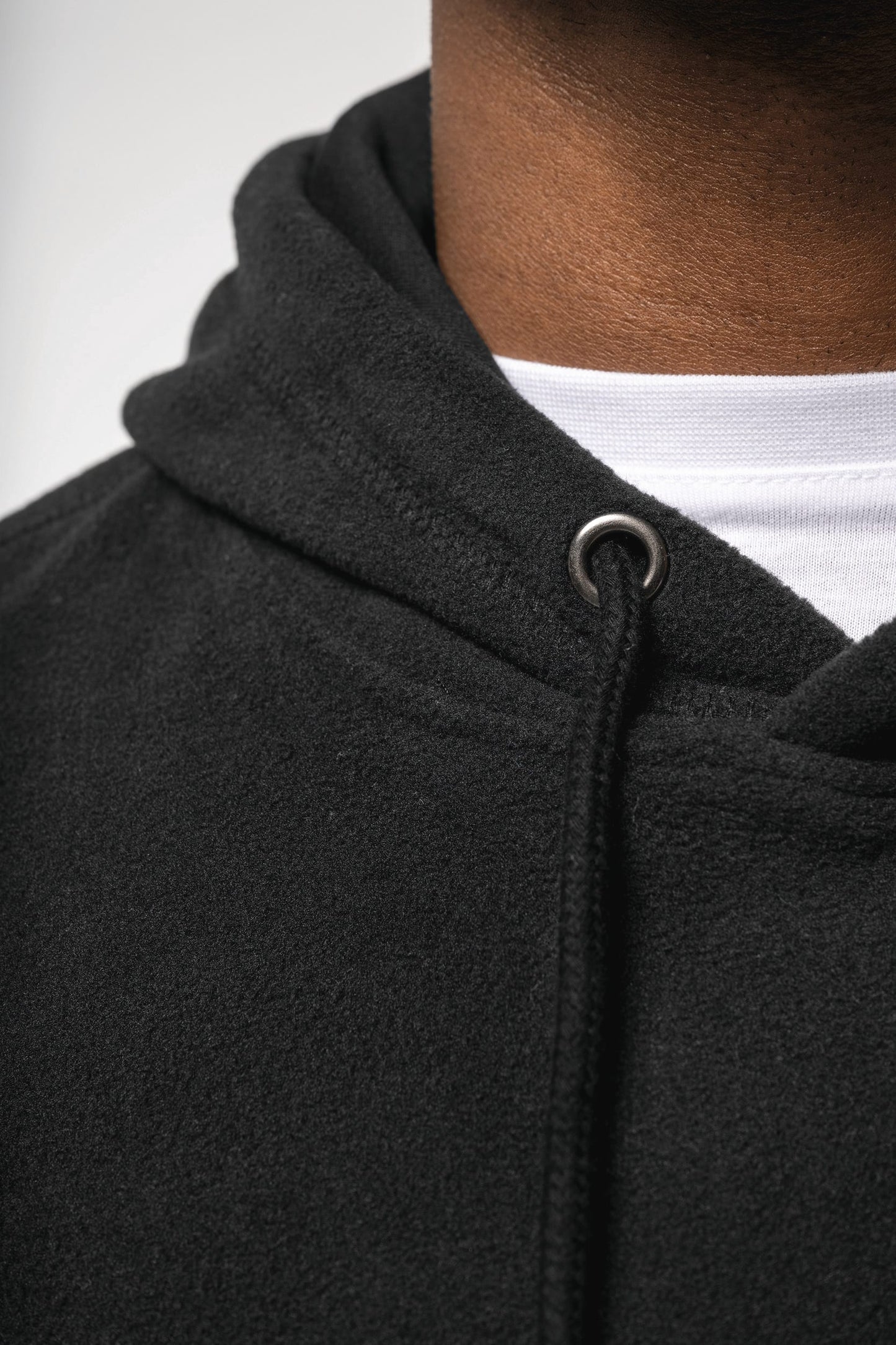 K949 - Felpa unisex con cappuccio oversize in pile riciclato