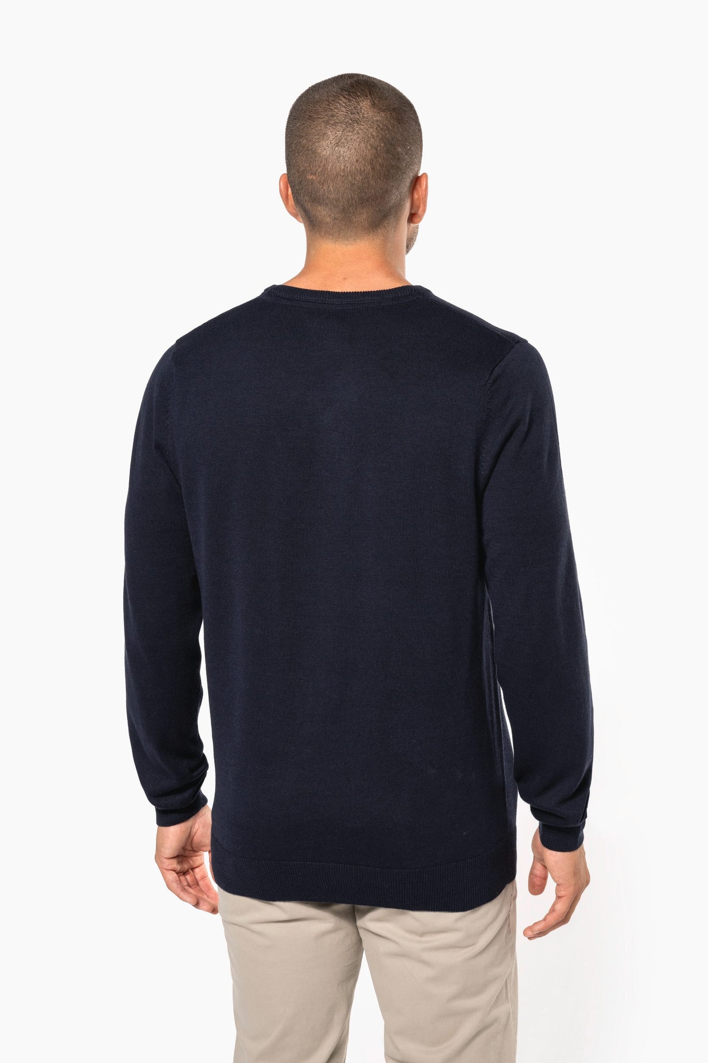 K965 - Maglione uomo scollo a V