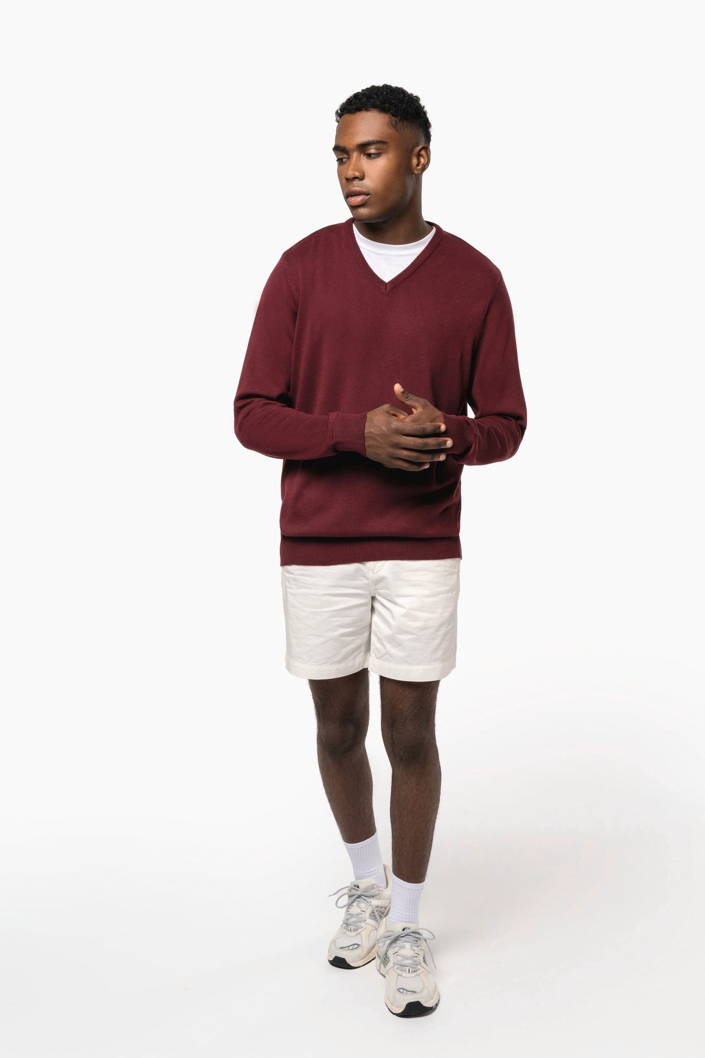 K965 - Maglione uomo scollo a V