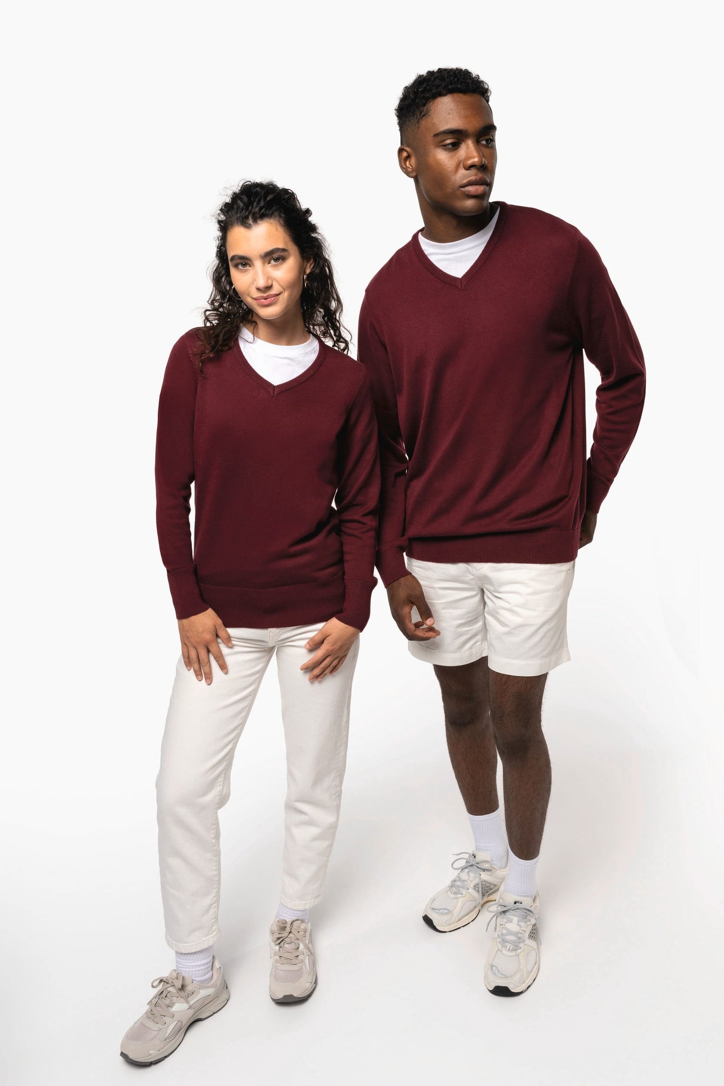K966 - Maglione donna scollo a V