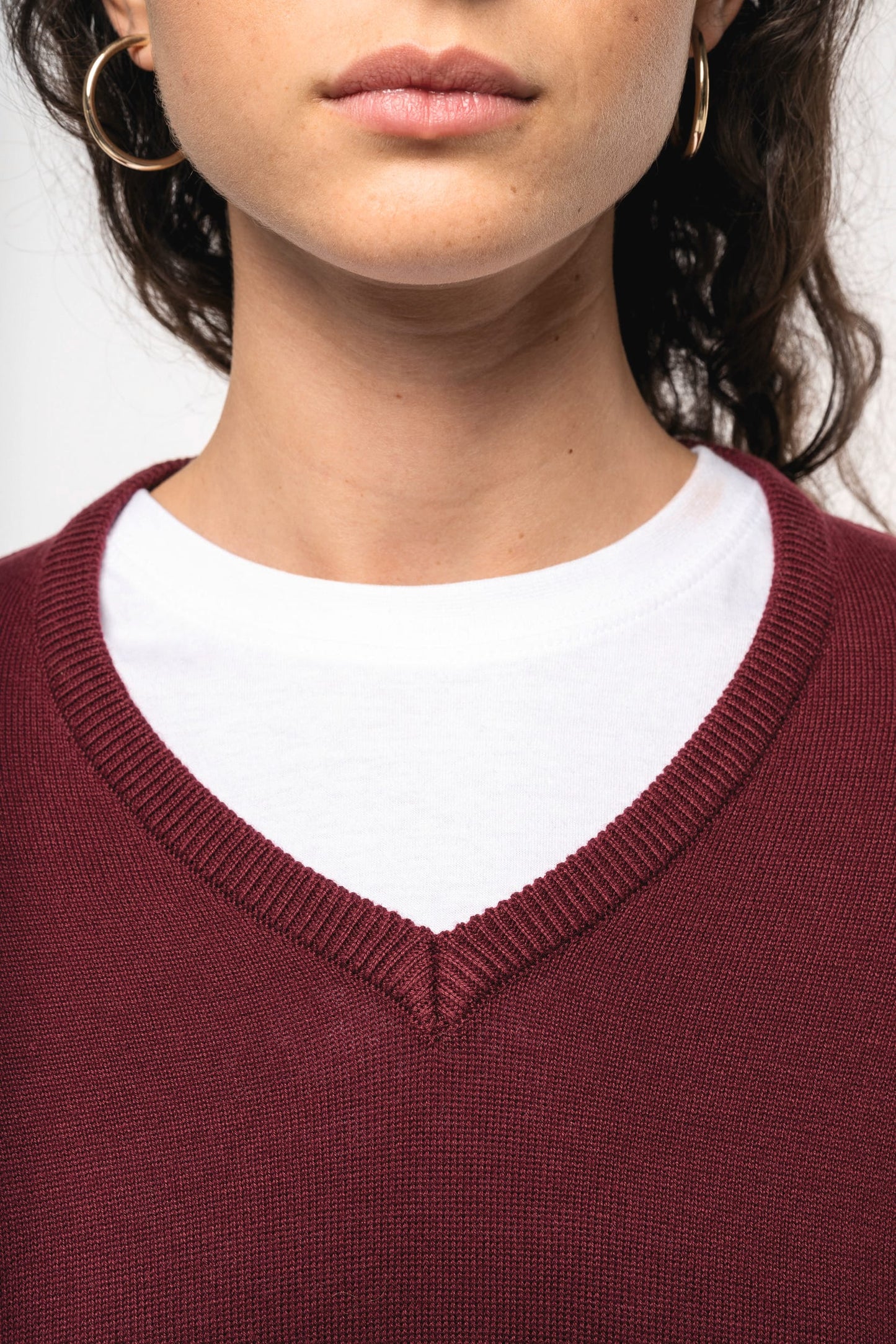 K966 - Maglione donna scollo a V