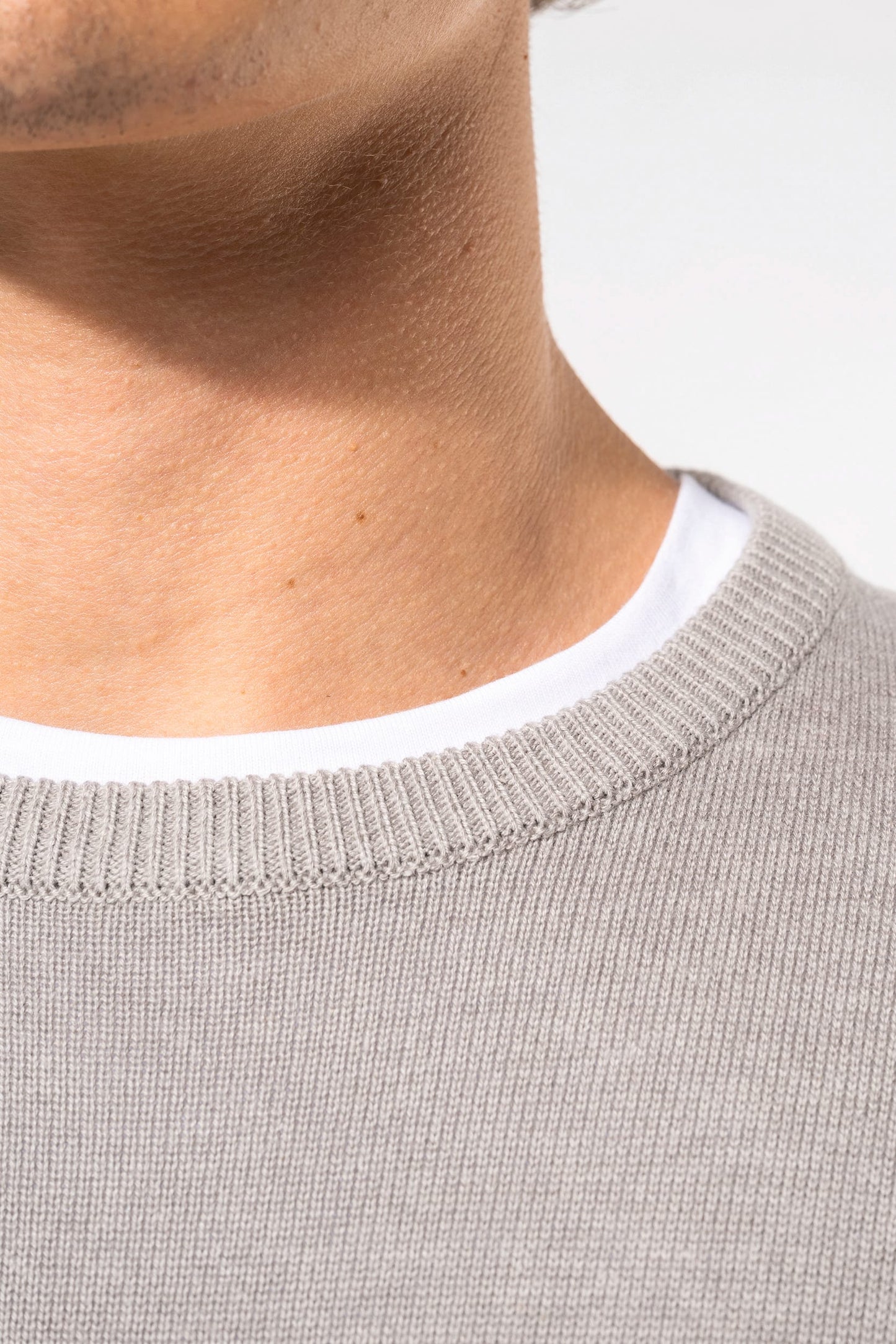 K967 - Maglione uomo girocollo