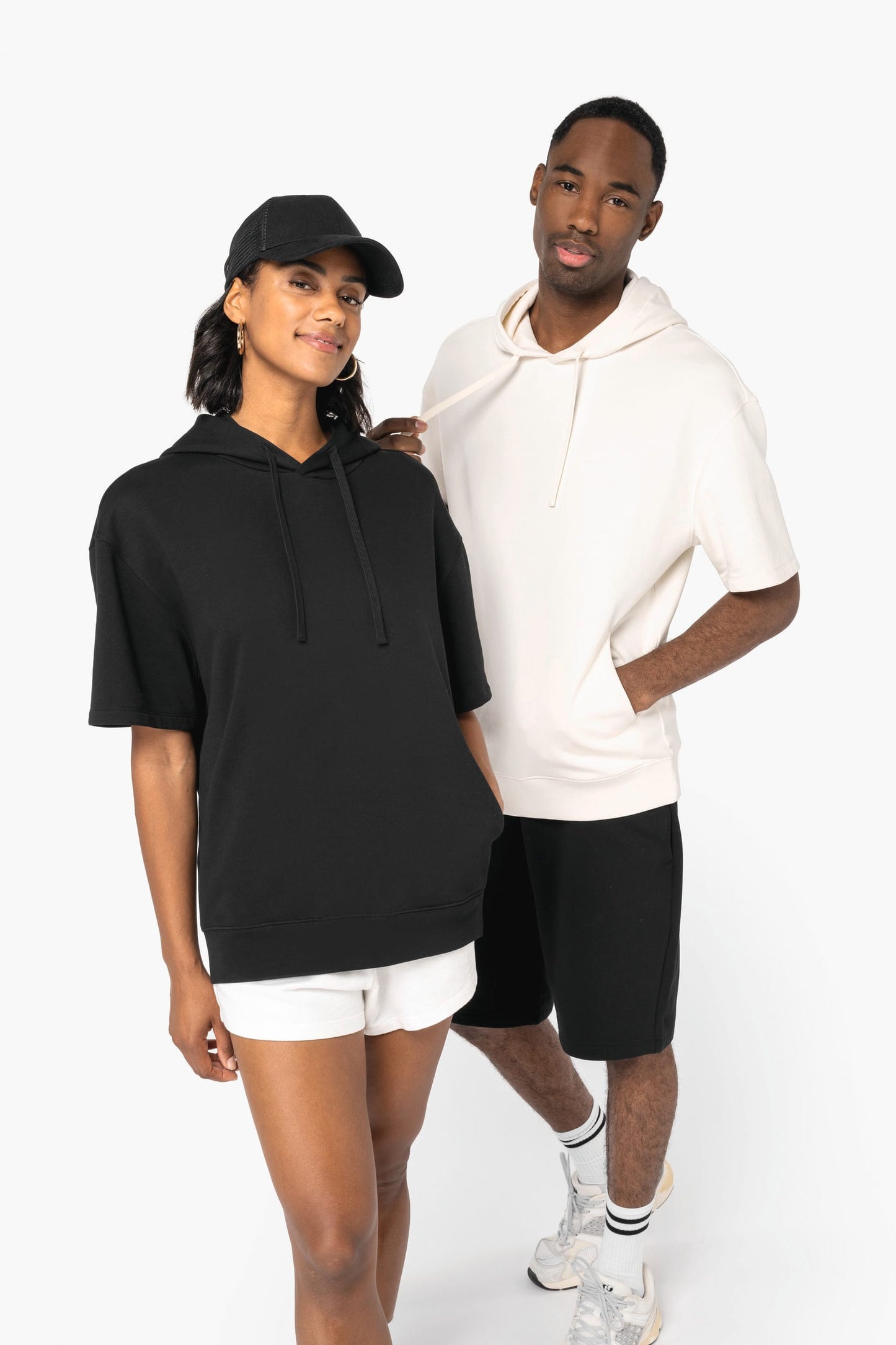 Felpa unisex ecosostenibile con cappuccio e spalle spioventi a maniche corte French Terry (NS406)