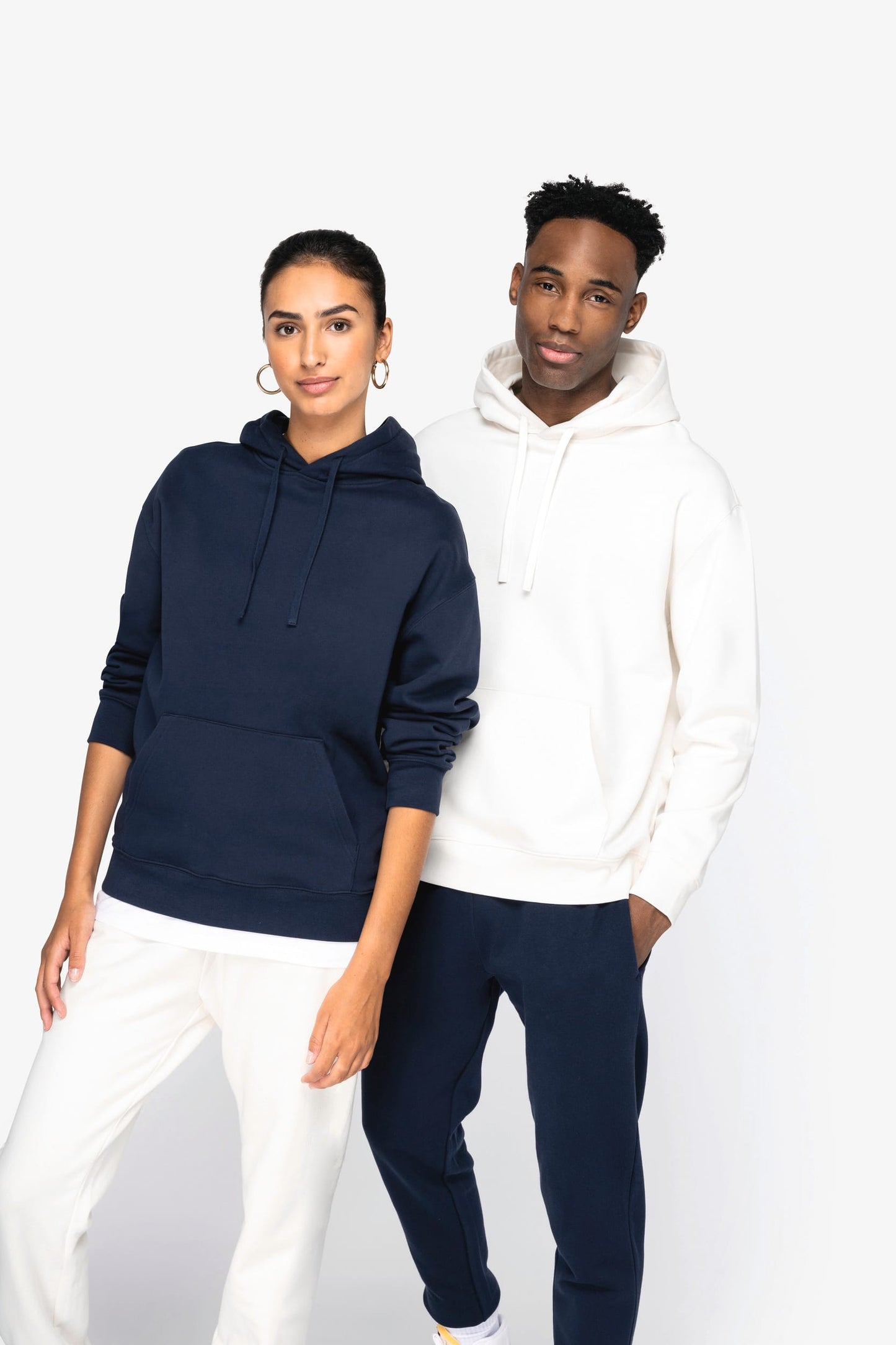 Felpa unisex ecosostenibile con cappuccio e spalle scese in felpa garzata (NS436)