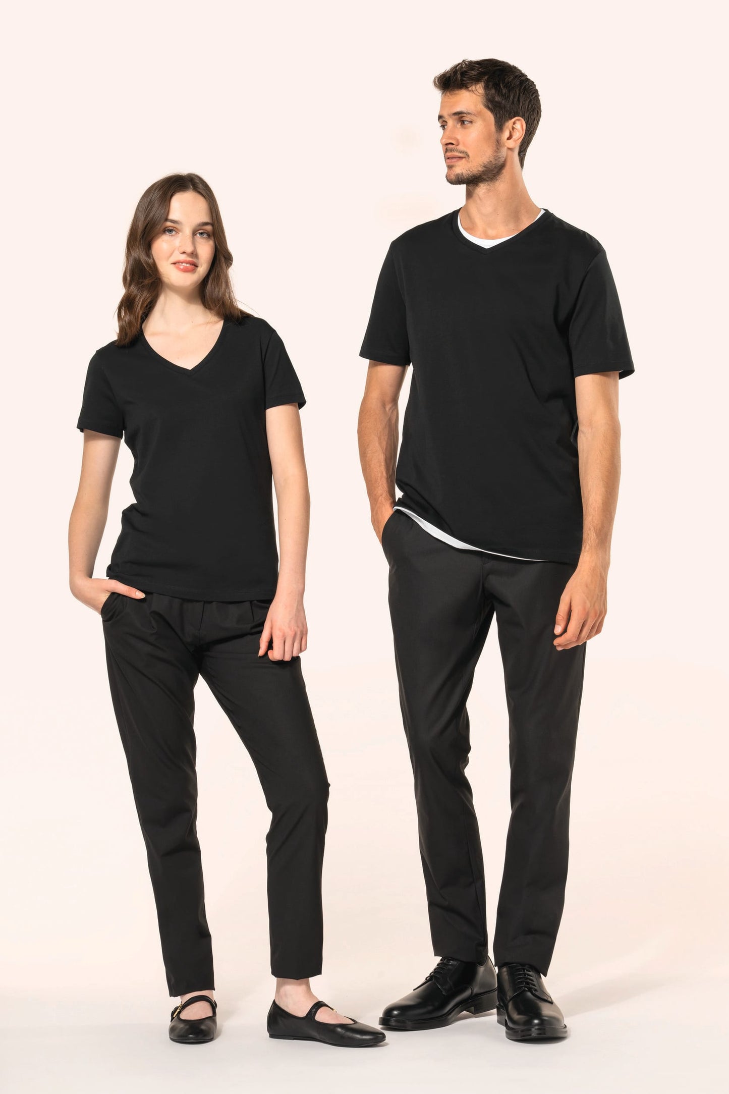 PK304 - T-shirt uomo Supima® maniche corte e scollo a V