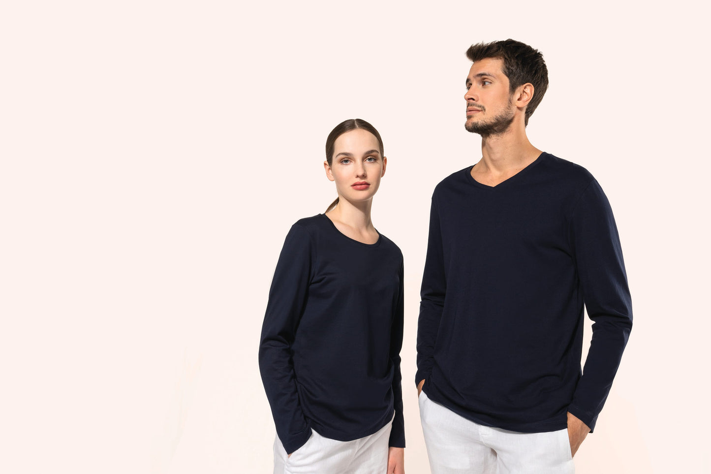 PK306 - T-shirt uomo Supima® maniche lunghe e scollo a V
