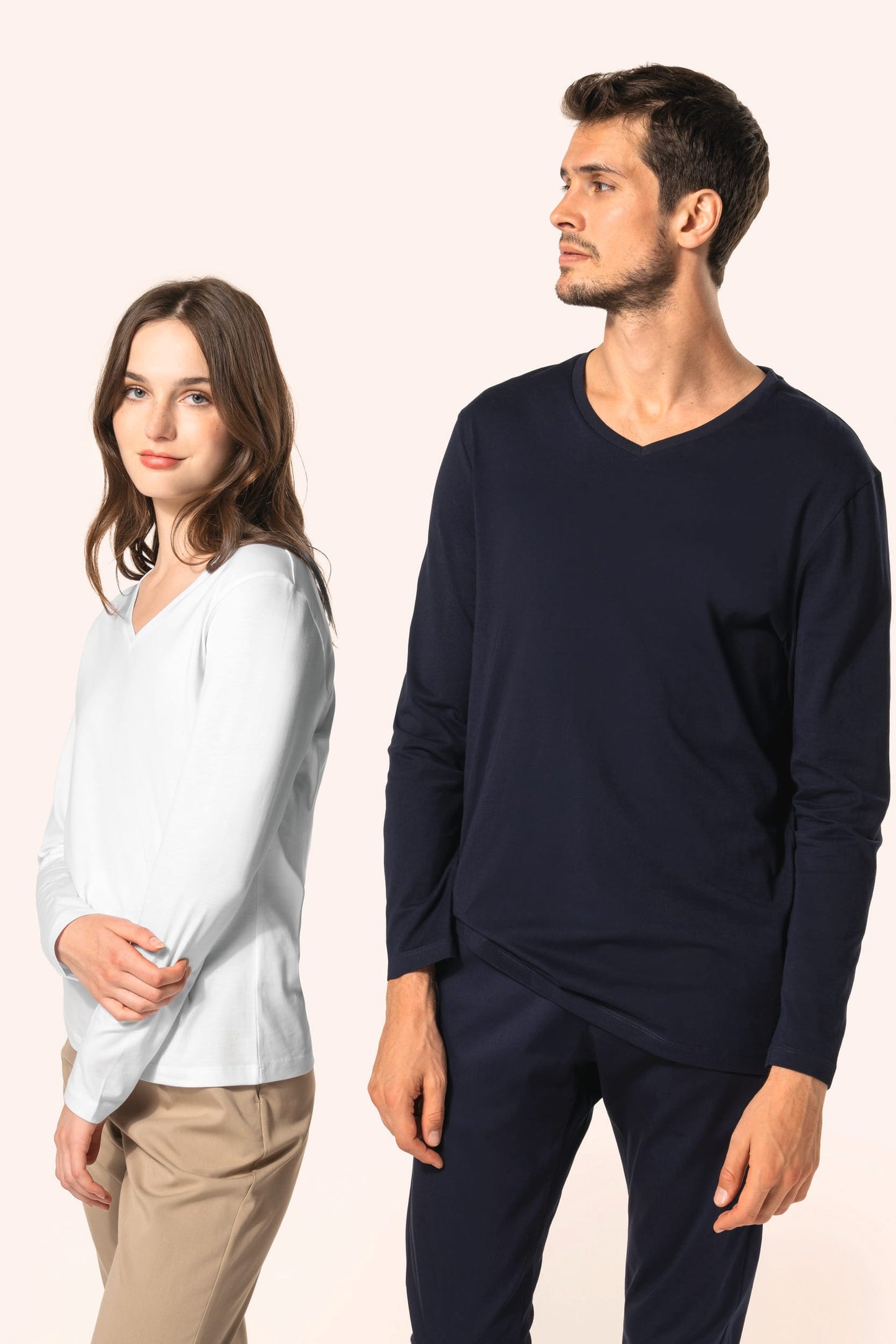 PK306 - T-shirt uomo Supima® maniche lunghe e scollo a V