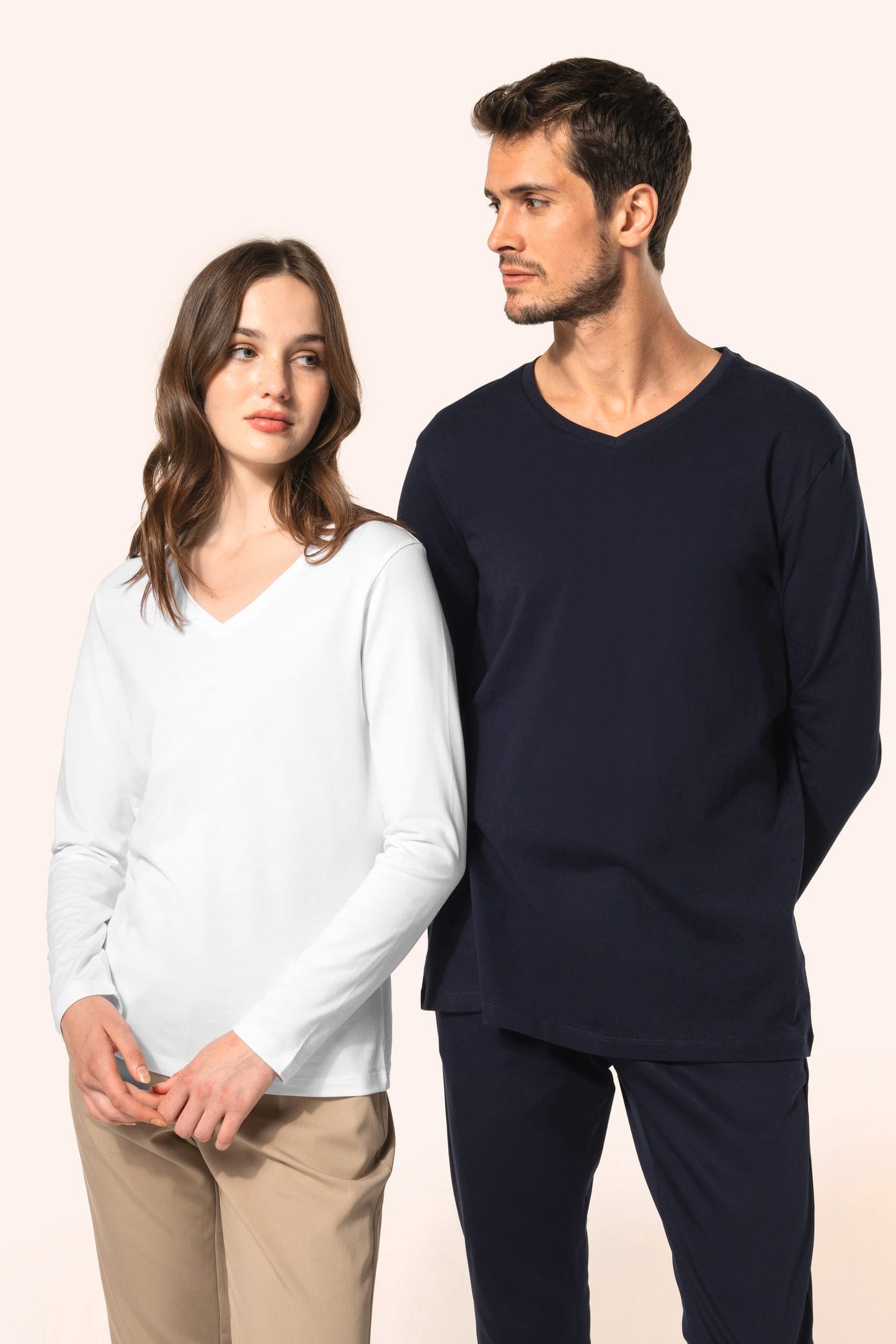 PK306 - T-shirt uomo Supima® maniche lunghe e scollo a V
