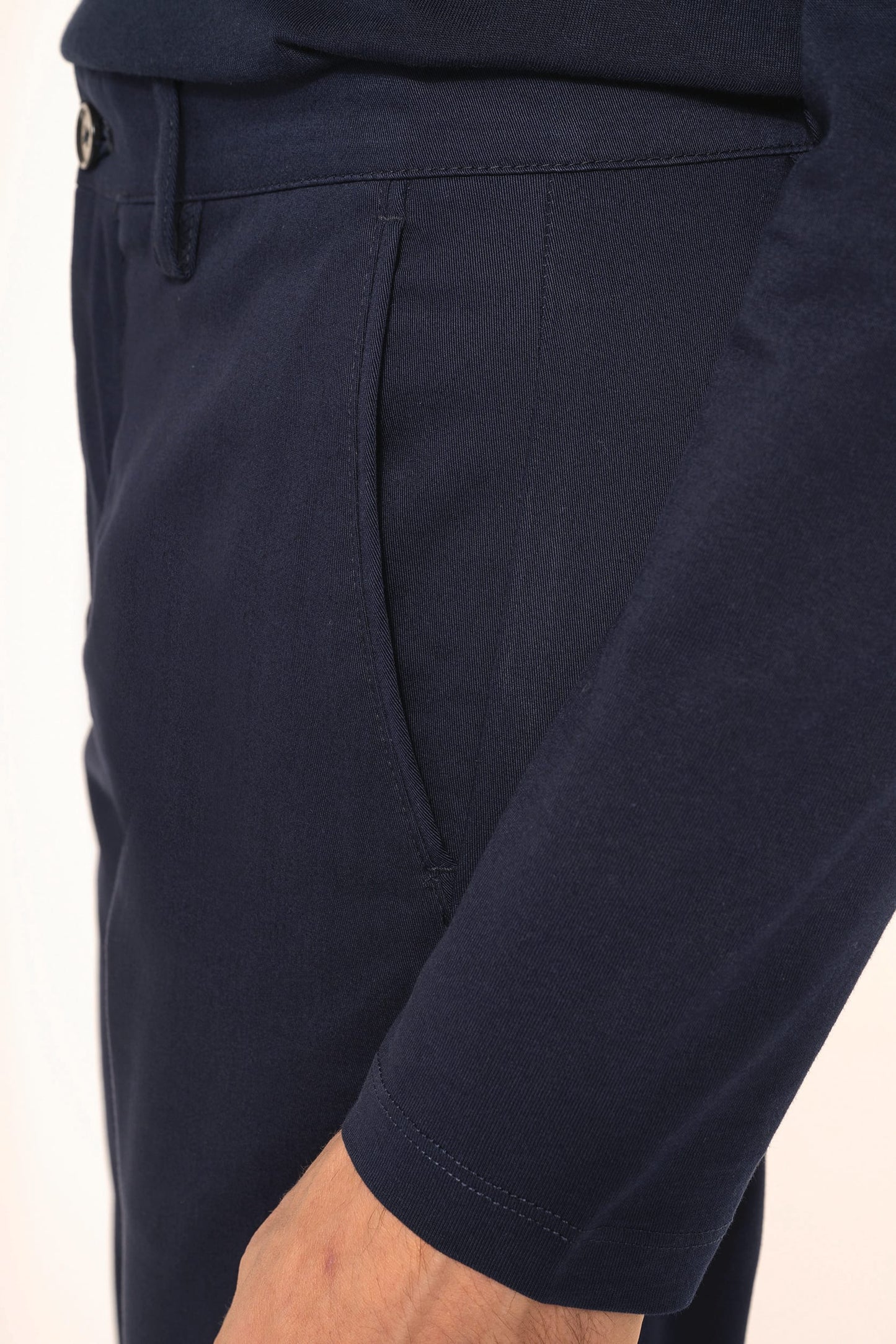 PK702 - Chino uomo