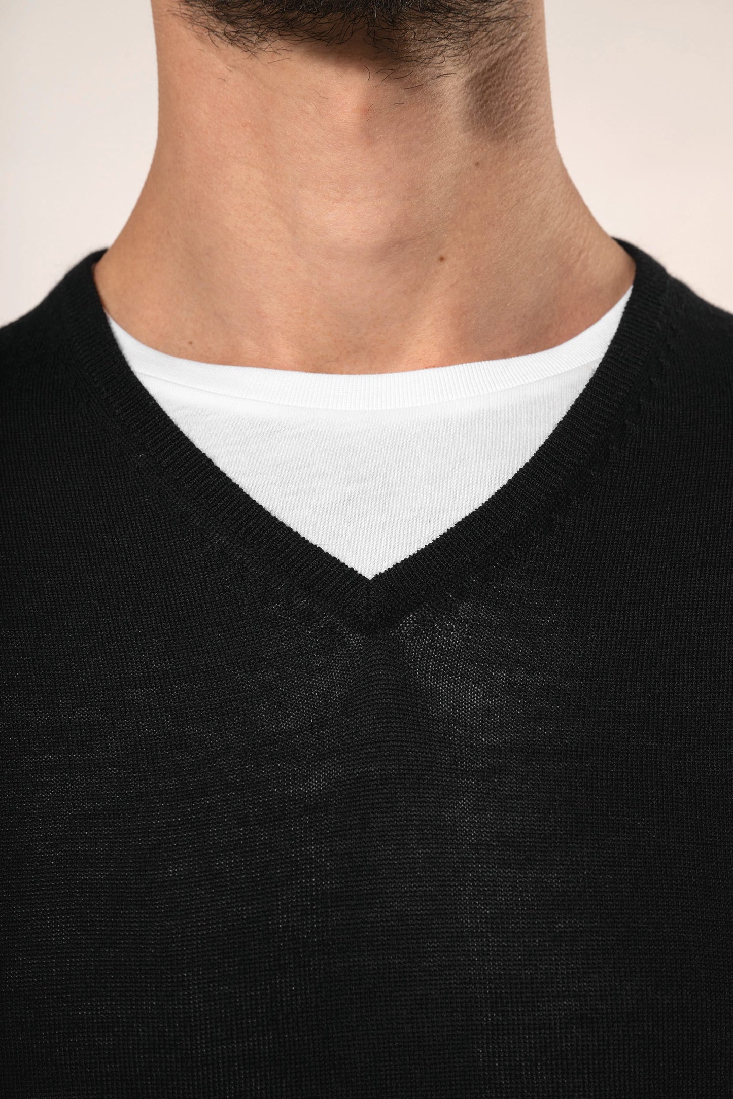 PK910 - Pullover uomo Merino con scollo a V